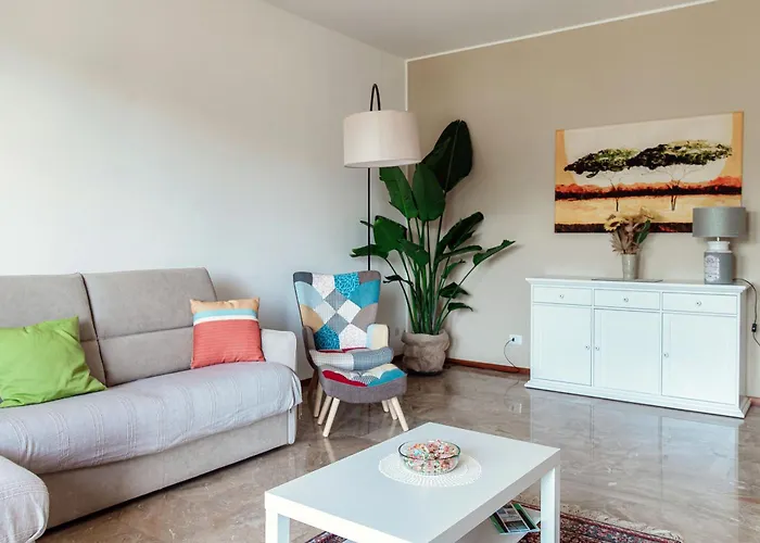 Del Sole - Garden * チェルノッビオ